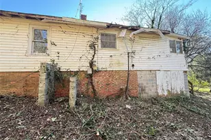 220 T E White Sr Dr, Albemarle, NC 28001 - Photo 3