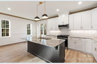 194 N Peace Haven Road, Winston Salem, NC 27104 - Photo 15