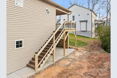 194 N Peace Haven Road, Winston Salem, NC 27104 - Photo 45