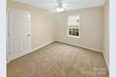 1214 Triece Lane, Charlotte, NC 28215 - Photo 9