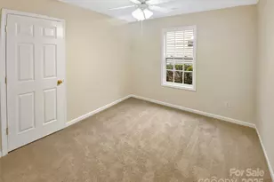 1214 Triece Ln, Charlotte, NC 28215 - Photo 9