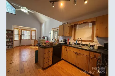 584 Chatuge Village Circle, Hayesville, NC 28904 - Photo 7