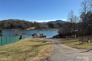 584 Chatuge Village Cir, Hayesville, NC 28904 - Photo 19