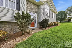 552 Meadowridge Dr, Taylorsville, NC 28681 - Photo 3