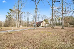 2713 Faith Ln, Indian Trail, NC 28079 - Photo 5