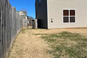 142 Saye Pl, Mooresville, NC 28115 - Photo 3