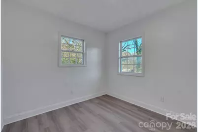 49 E Livingston Street, Tryon, NC 28782 - Photo 13