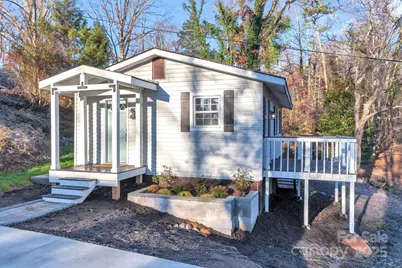 49 E Livingston Street, Tryon, NC 28782 - Photo 3