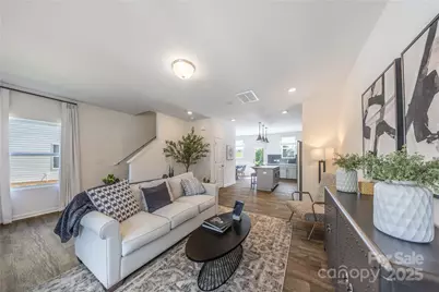 4409 Wymore Way #27, Charlotte, NC 28208 - Photo 3