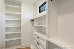 923 Laurel Creek Ln, Charlotte, NC 28211 - Photo 33