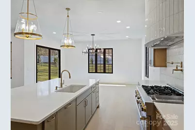 923 Laurel Creek Lane, Charlotte, NC 28211 - Photo 21