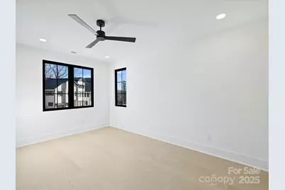 923 Laurel Creek Lane, Charlotte, NC 28211 - Photo 35