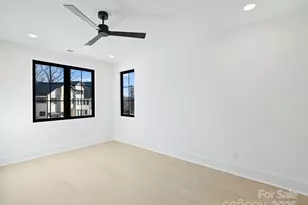 923 Laurel Creek Ln, Charlotte, NC 28211 - Photo 35