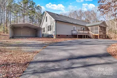 530 Ole Simpson Place, Catawba, SC 29704 - Photo 5