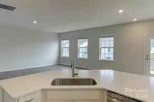 5514 Hydrangea St, Winston Salem, NC 27104 - Photo 7