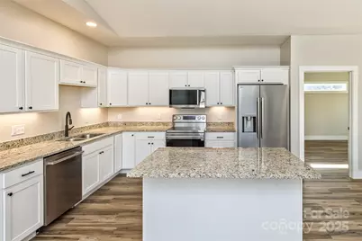 115 Peyton Elaine Road, Clyde, NC 28721 - Photo 9