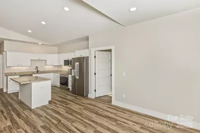 115 Peyton Elaine Road, Clyde, NC 28721 - Photo 7