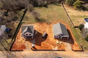 144 Longlea Dr, Clover, SC 29710 - Photo 3