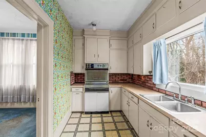 800 S Sunset Drive, Winston Salem, NC 27103 - Photo 17