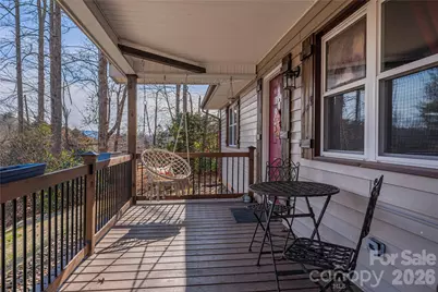 2746 Turnpike Road, Horse Shoe, NC 28742 - Photo 17