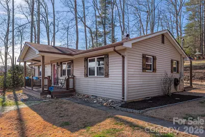 2746 Turnpike Road, Horse Shoe, NC 28742 - Photo 3