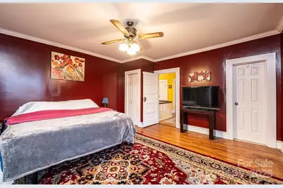 221 3rd Street NE, Hickory, NC 28601 - Photo 31