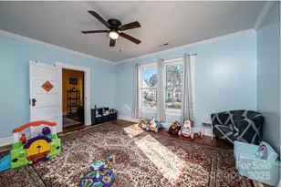 221 3rd St NE, Hickory, NC 28601 - Photo 35