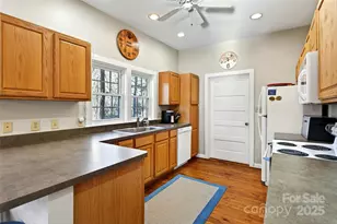 308 Texas Rd, Montreat, NC 28711 - Photo 17