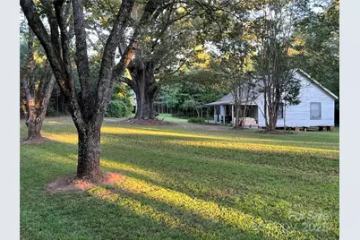 8277 Lockhart Road, Sharon, SC 29742 - Photo 3
