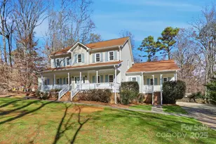 2123 Wedgewood Dr, Matthews, NC 28104 - Photo 3