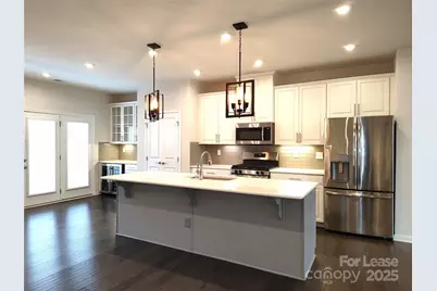 1538 Kee Court, Charlotte, NC 28203 - Photo 3