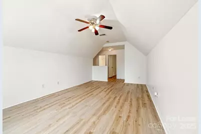 7007 Advocator Lane, Charlotte, NC 28216 - Photo 9