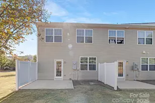 3230 Yarmouth Ln, Gastonia, NC 28056 - Photo 23