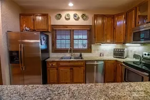 620 Sapphire Valley Rd, Cashiers, NC 28717 - Photo 9