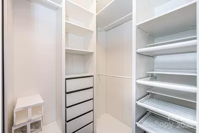 3911 13th Street NE, Hickory, NC 28601 - Photo 33