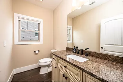 3911 13th Street NE, Hickory, NC 28601 - Photo 35