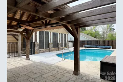 3911 13th Street NE, Hickory, NC 28601 - Photo 7