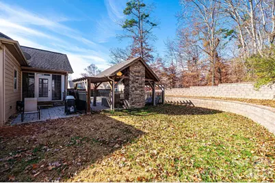 3911 13th Street NE, Hickory, NC 28601 - Photo 5