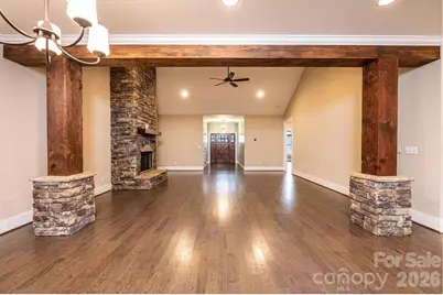 3911 13th Street NE, Hickory, NC 28601 - Photo 21