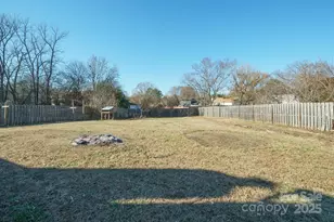 11338 Smoke Tree Ln, Charlotte, NC 28226 - Photo 43