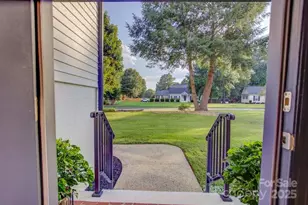 5900 Oakwielde Ct, Mint Hill, NC 28227 - Photo 3