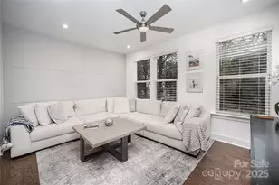 4004 Capital Rdg Ct, Charlotte, NC 28205 - Photo 13