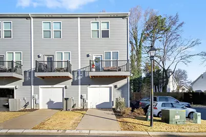 4004 Capital Ridge Court, Charlotte, NC 28205 - Photo 31
