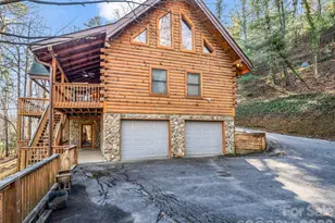 446 Rainbow Cir, Lake Lure, NC 28746 - Photo 9