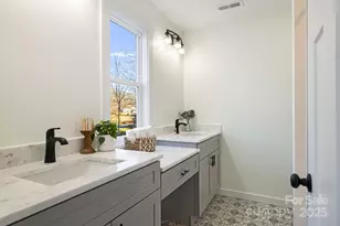 386 Holtzclaw St, Canton, NC 28716 - Photo 31