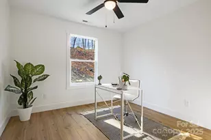 386 Holtzclaw St, Canton, NC 28716 - Photo 33