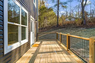 386 Holtzclaw St, Canton, NC 28716 - Photo 7