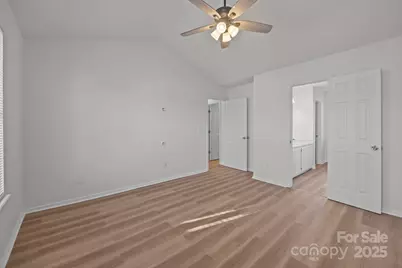 1561 Forest Glen Lane, Kannapolis, NC 28081 - Photo 25