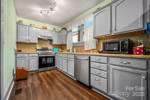 205 Bentwood Dr, Forest City, NC 28043 - Photo 13