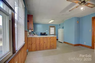 1218 Goodman Rd, Charlotte, NC 28214 - Photo 9